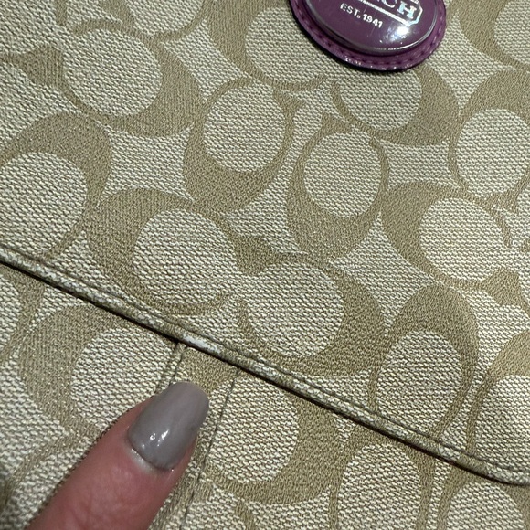 Coach purse - Picture 6 of 7
